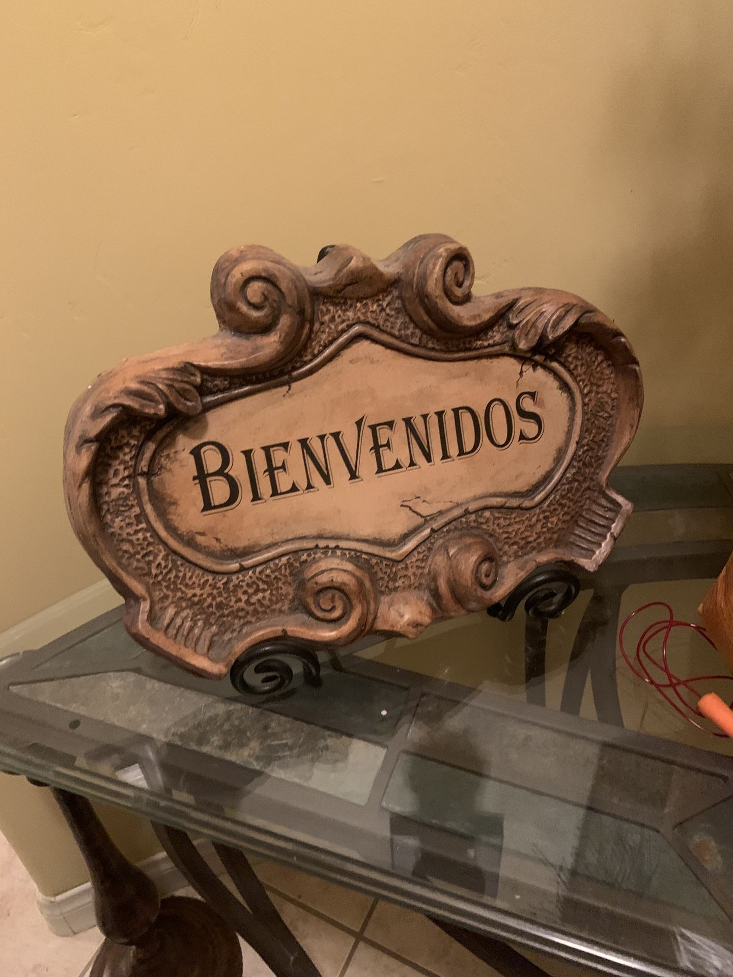Bienvenidos Sign