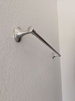 Bathroom Towel Racks