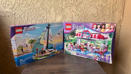 LEGO Friends Stephanie’s Sailing Adventure & City Park Cafe set