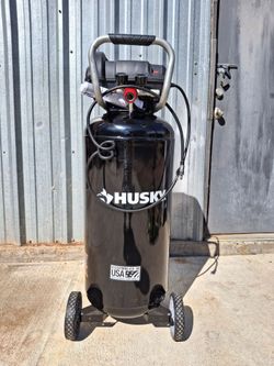Husky 20 Gal. 200 PSI Air Compressor