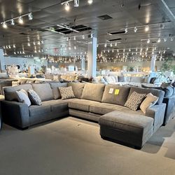 Grey 3pc Chaise Sectional Couch