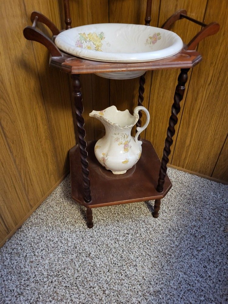 Antique Washstand With Pitcher & Bowl