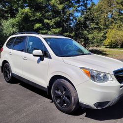 2014 Subaru Forester AWD 4cyl Excellent Condt