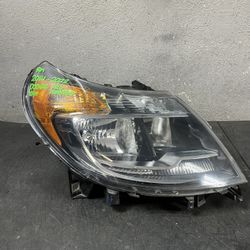 2014-2015-2016-2017-2018-2019-2020-2021-2022 DODGE RAM PRO MASTER RIGHT HEADLIGHT OEM USED