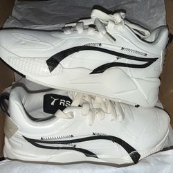 PUMA RS-X Brush  RS-X Warm White Puma Black Sneaker Unisex Kids US 7, New in Box