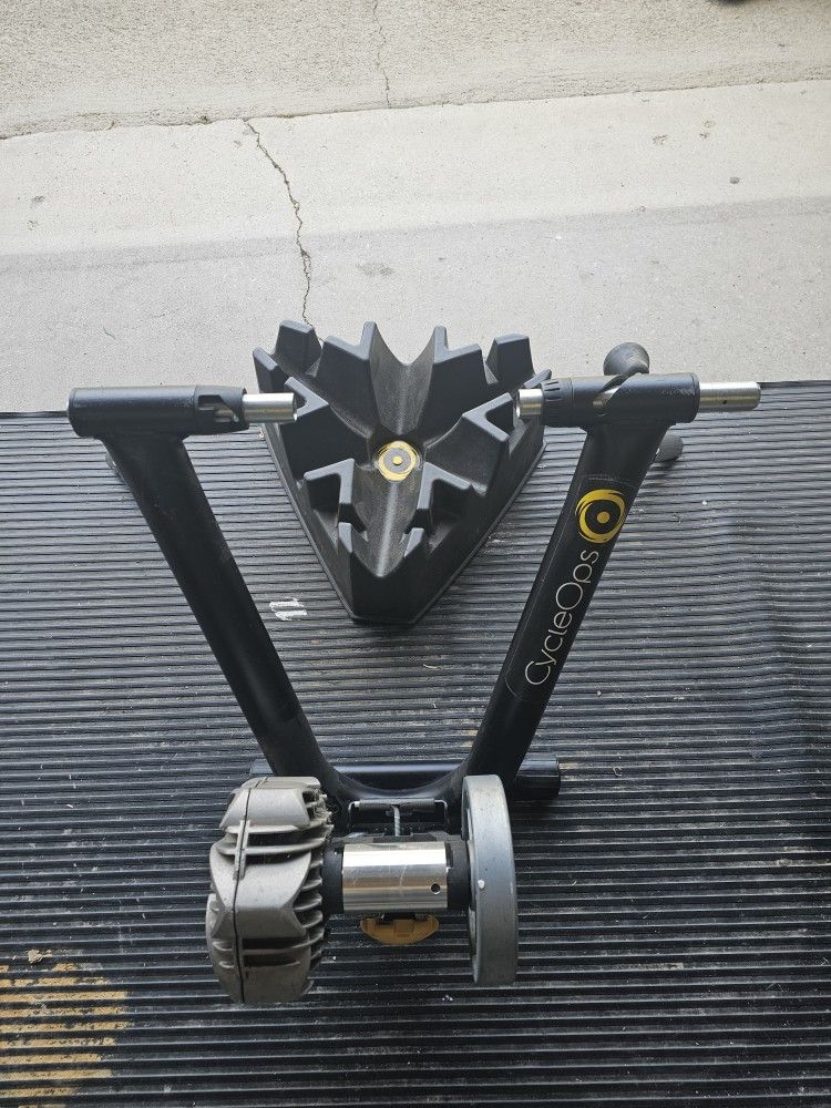 CycleOps Bike Trainer Cycling Bicycle Indoor Training 