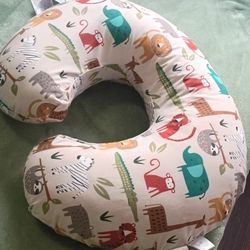 Nursing Pillow /  Boppy