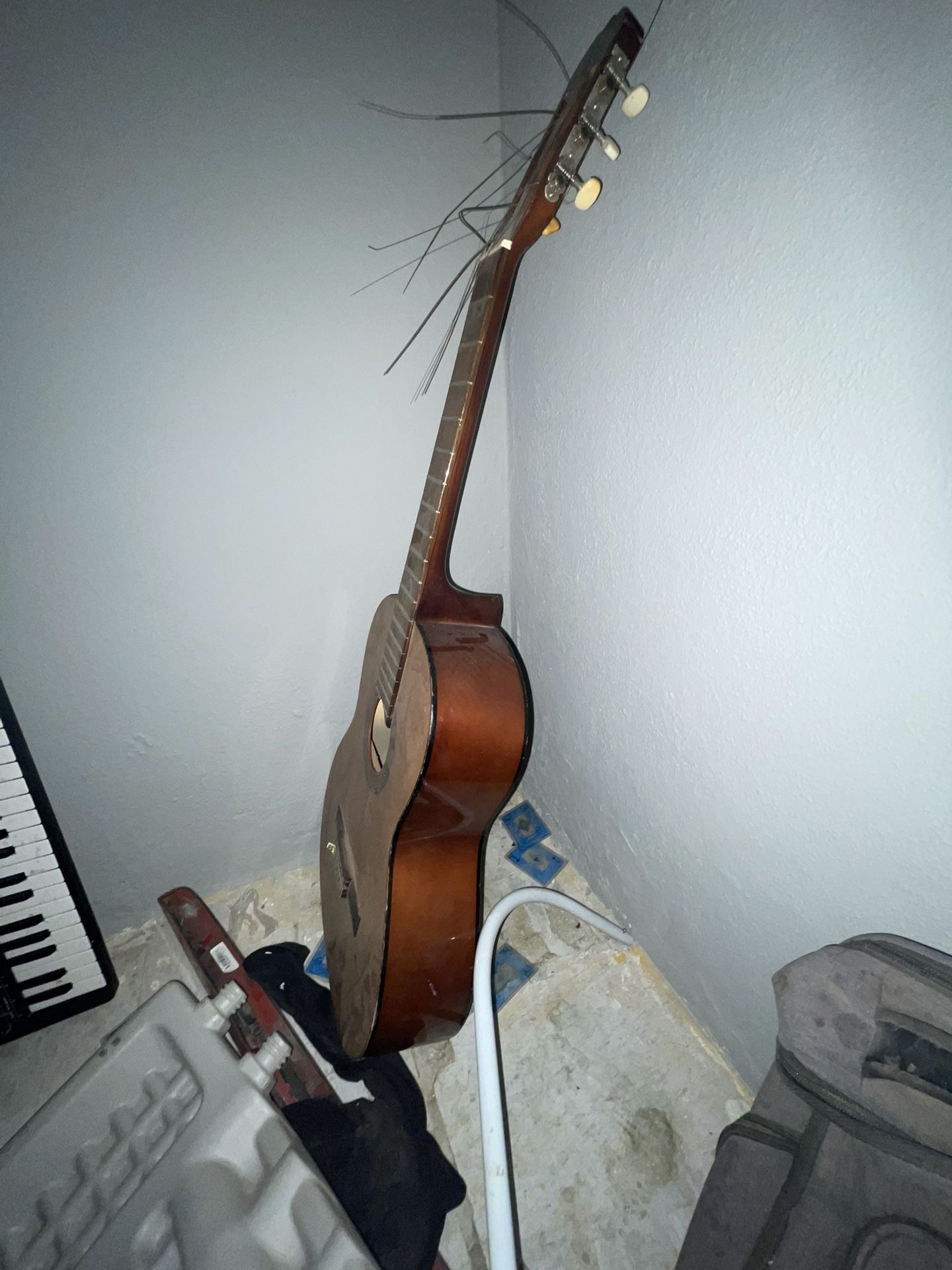 guitar acoustic nylon string