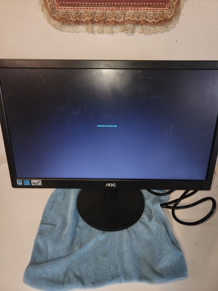 AOC LCD monitor 19.5 inches