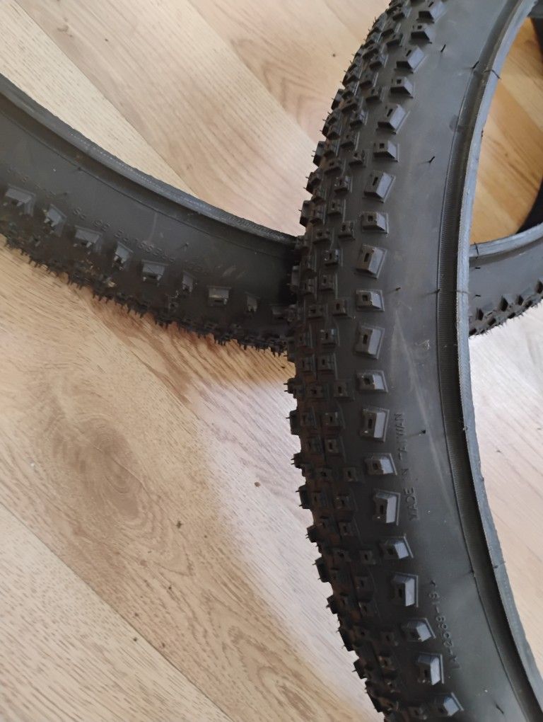 Bicycle Tires
