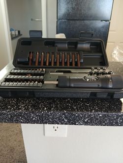 COOBEAST Ratchet Screwdriver Bit Set