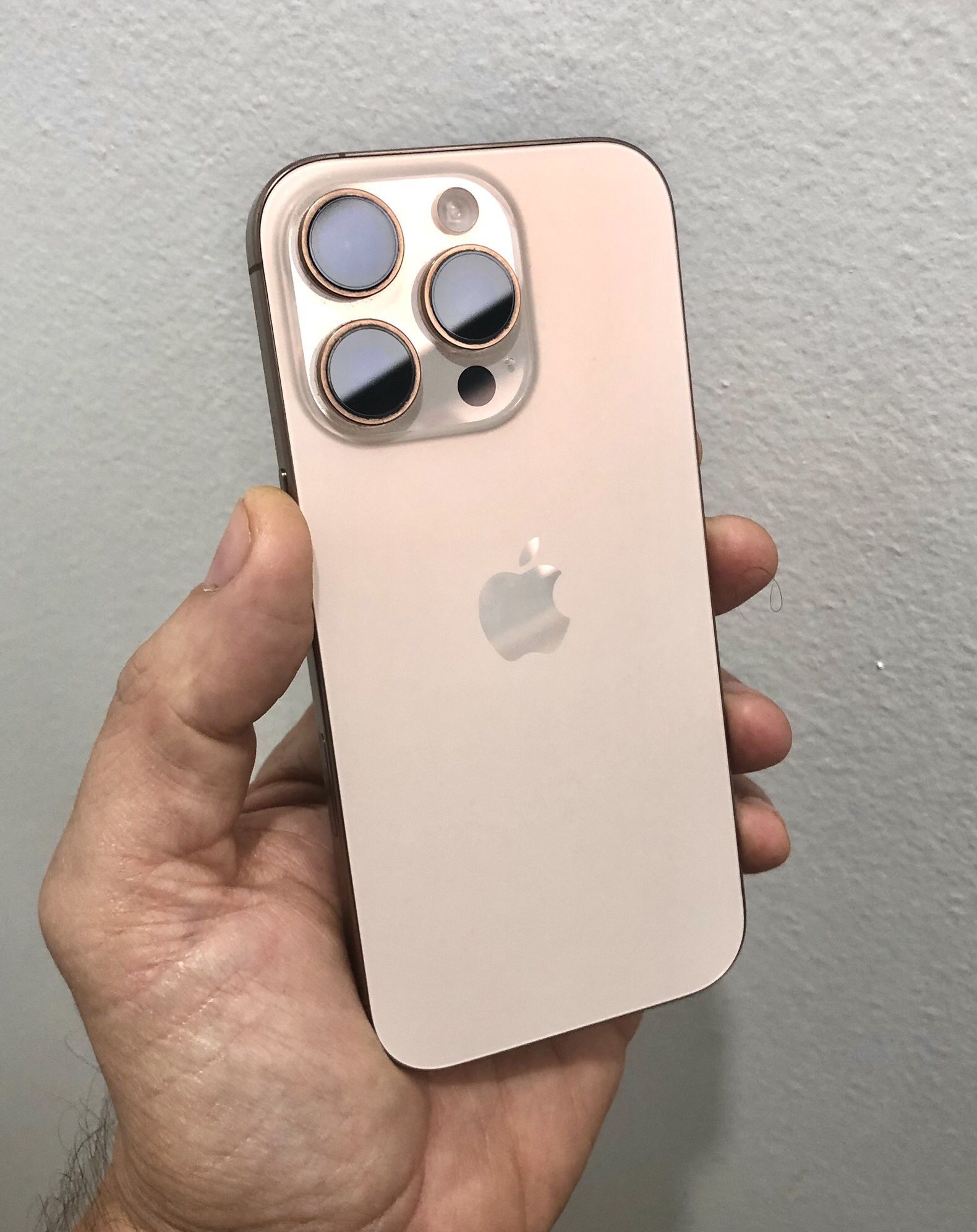 iPhone 16 Pro 128gb Desert Titanium for T-Mobile/Metro • Flawless Condition • 100% Battery Health 🔋• Apple Warranty • Case & Fast Charger