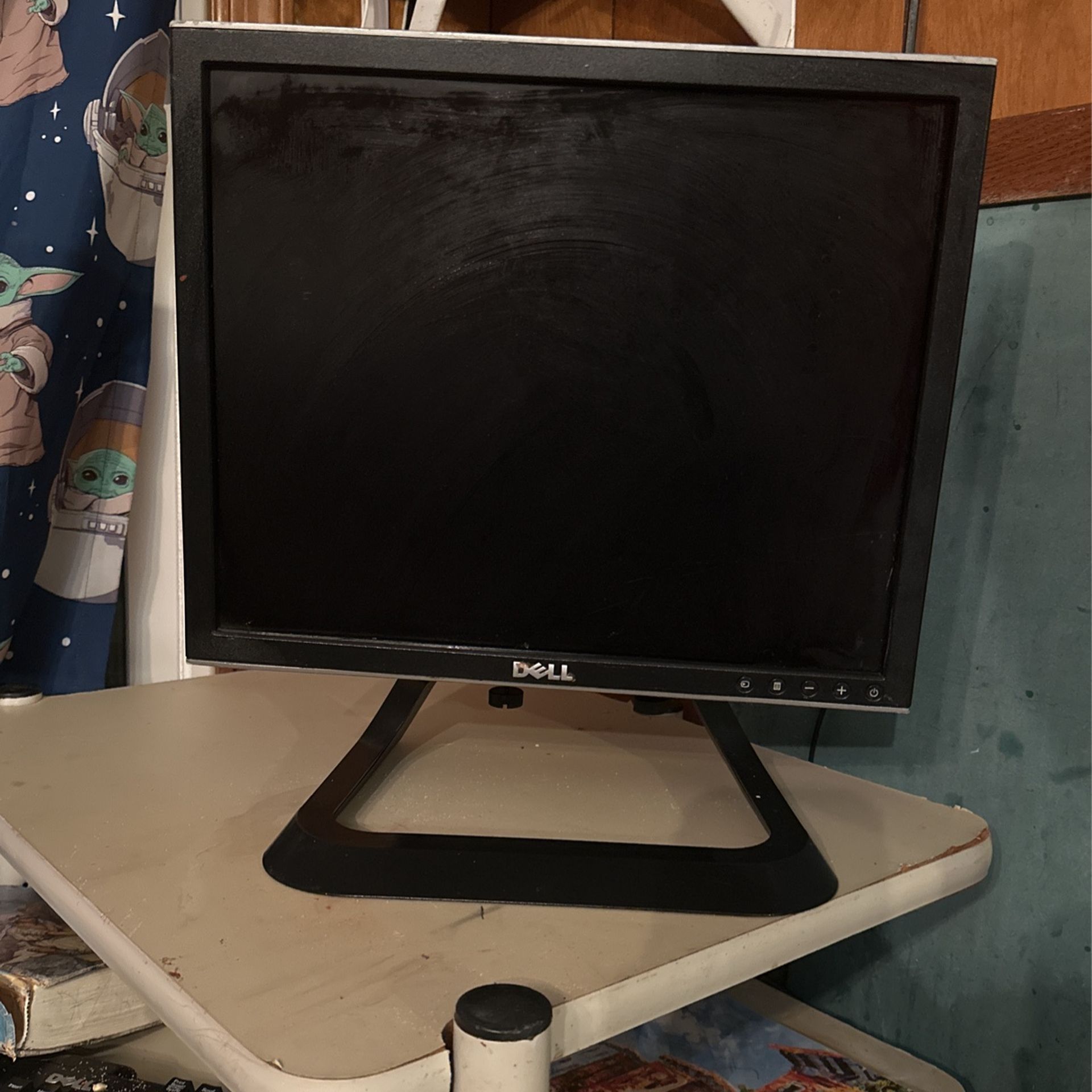 Dell UltraSharp 1707 FPT 17" LCD Monitor 1707FPt With Tower Stand