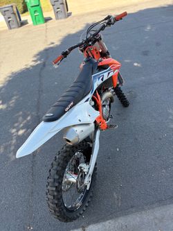 2022 KTM 450 SX-F trade for a truck
