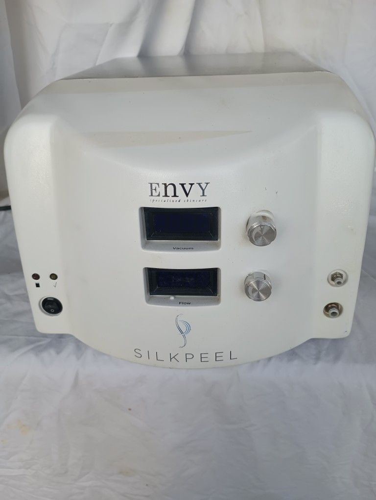 Silk Peel 2 Envy Medical Microdermabrasion Machine