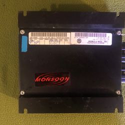 Volkswagen Jetta/Beetle/Golf/Passat  oem MONSOON  Amp Removed When Car Was About 2 Months Old  40$
