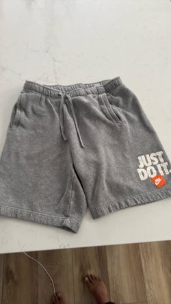 Nike Men's Sportswear "Just Do It" Fleece Shorts - Gray