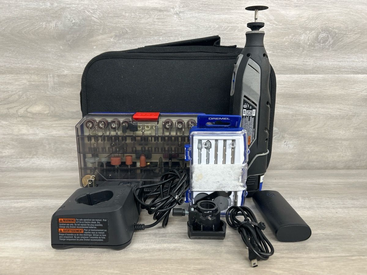 DREMEL 8240 12v Variable Speed Cordless Rotary Tool Kit (PO1020993)