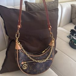 Authentic Louis Vuitton  New Condition 