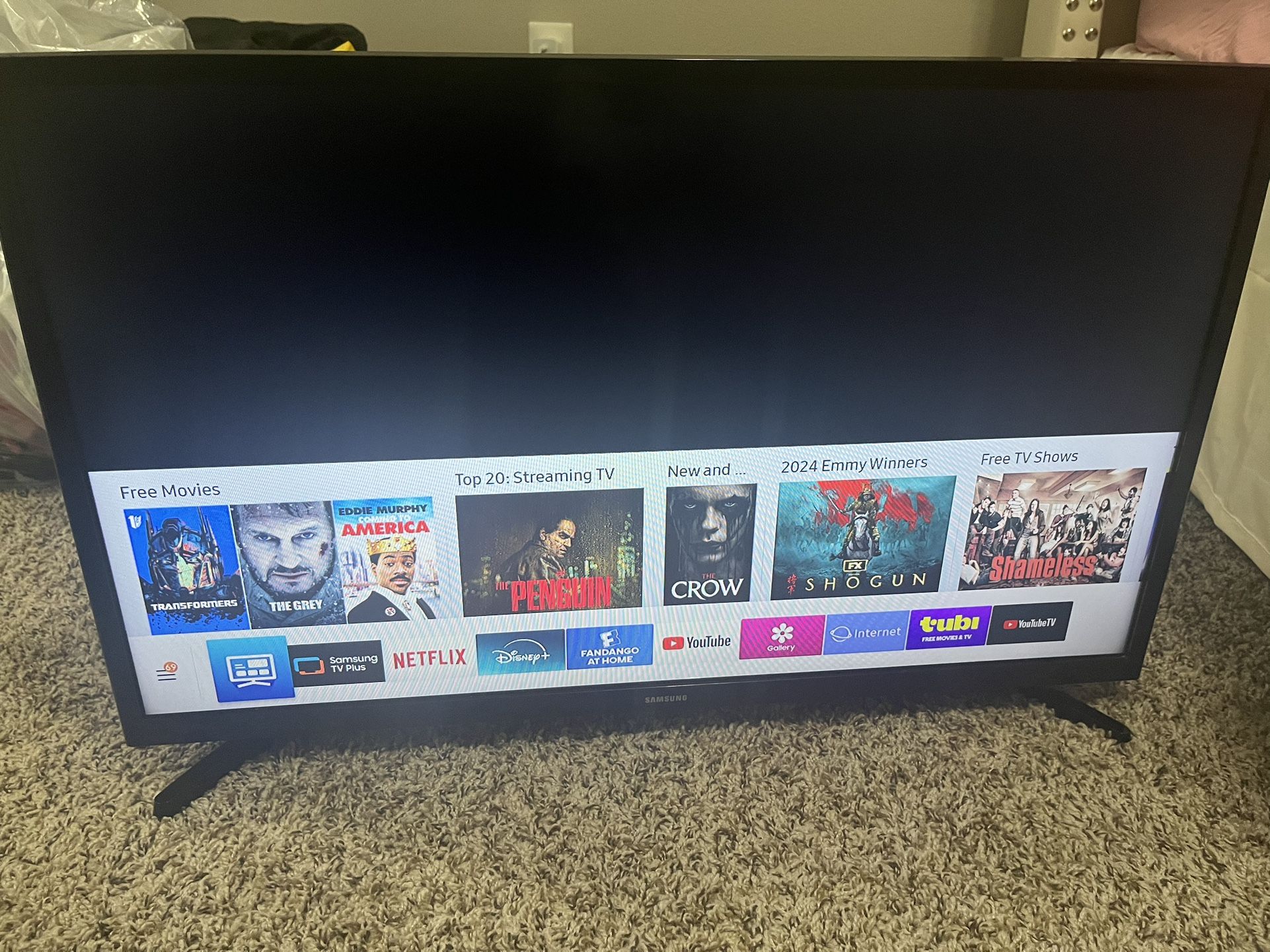 32 In Samsung Smart tv