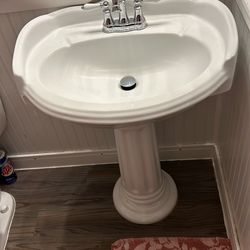 Pedestal Sink