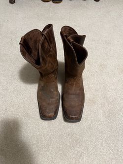 Ariat brown cowboy boots size 13