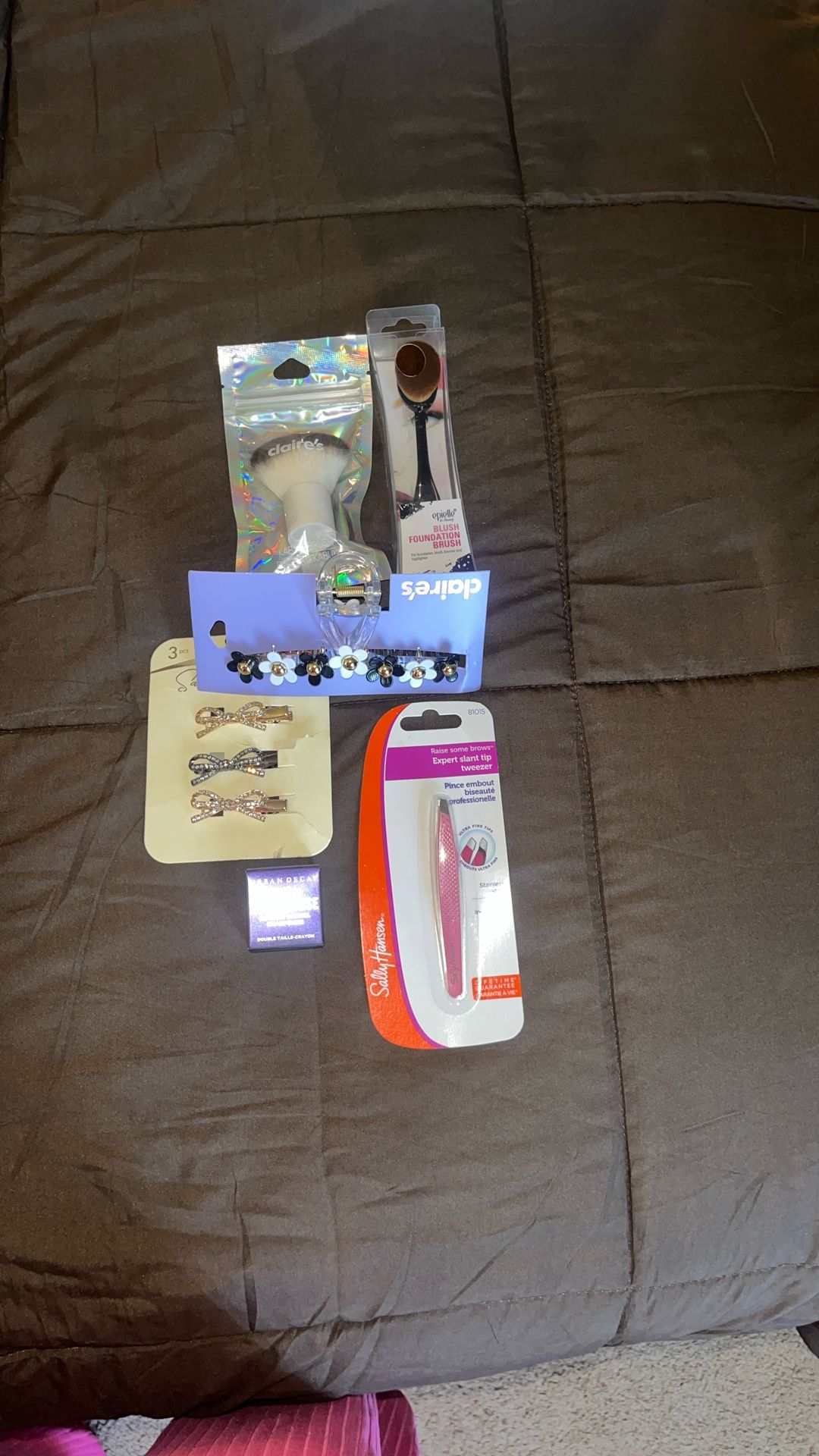 Beauty Essentials NEW ALL$25