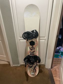 Sims Heiress 148 Woman’s Snowboard with Burton Stiletto Bindings