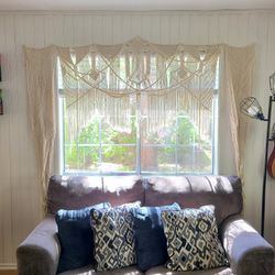 XL Large Macrame Like New