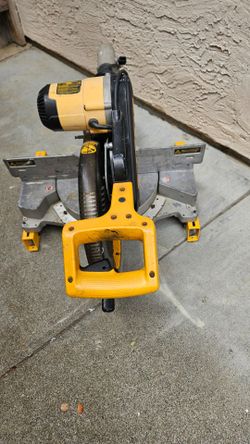 DeWalt mitersaw