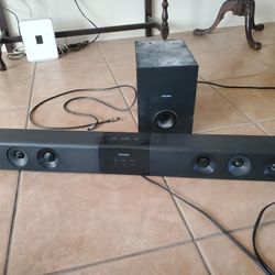 Soundbar and sub Wolfer, Phillips