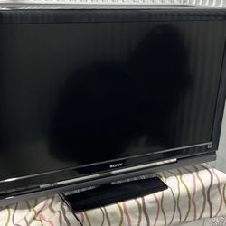 Sony KDL-46V4100 Television 