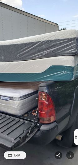Queen bed pillow top can deliver new