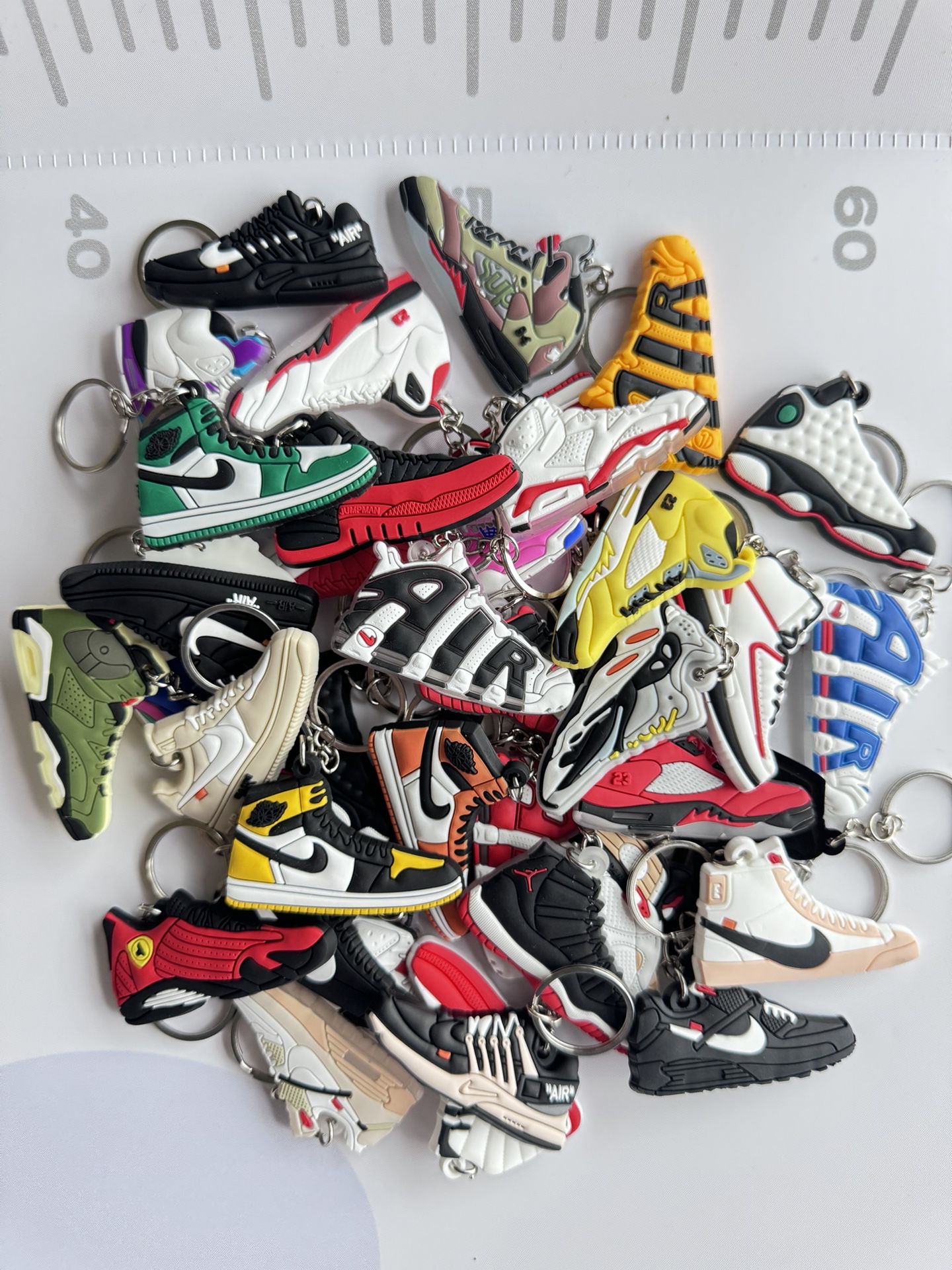 Jordan, White Off, Yeezy Sneakers Key Chain (llaveros)