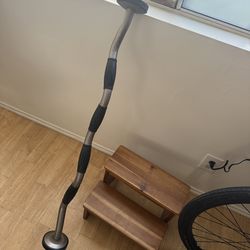 Olympic size lifting bar with weights