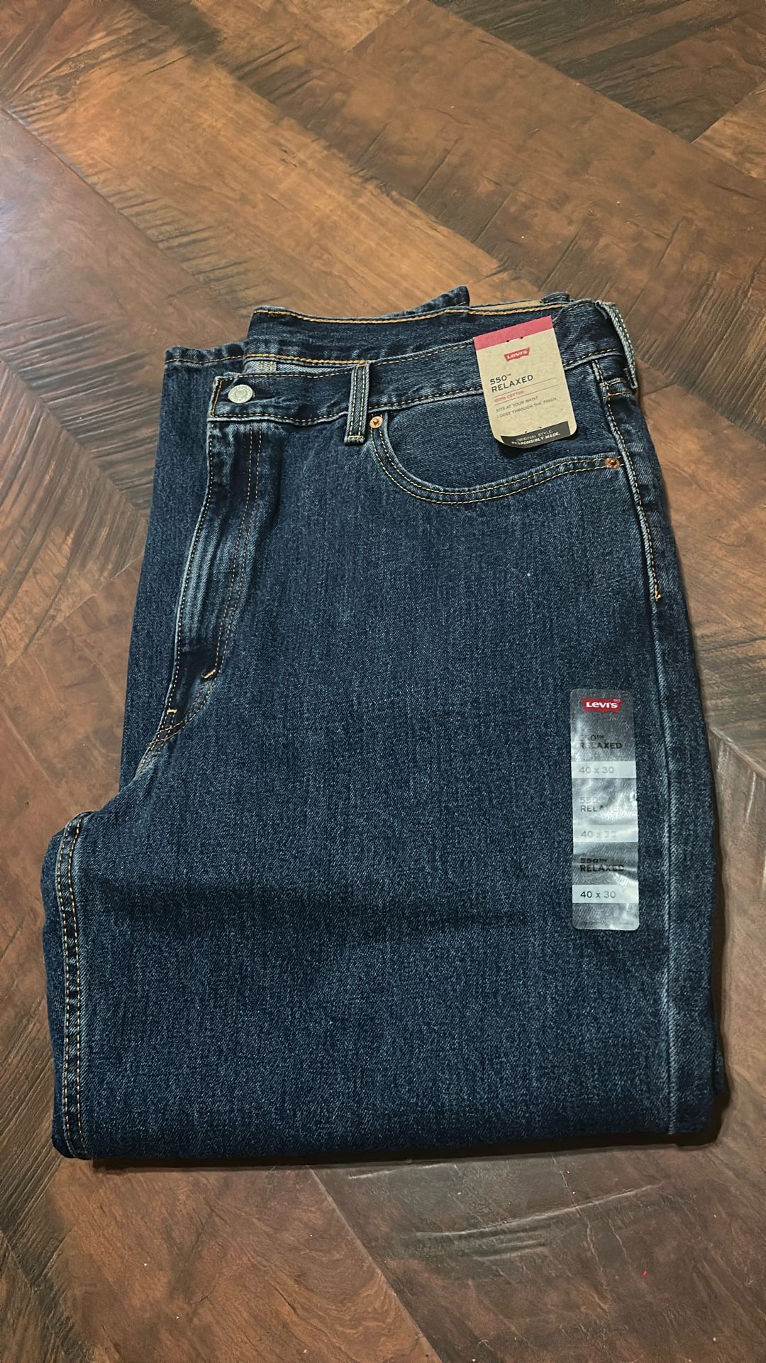 Men’s Levi 550 Relaxed Jeans Size 40x30
