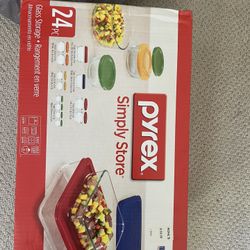 *** Brand New *** Simply Pyrex Set Of 24 Containers