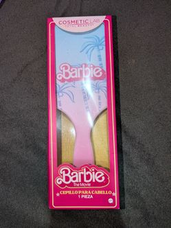 Barbie brush