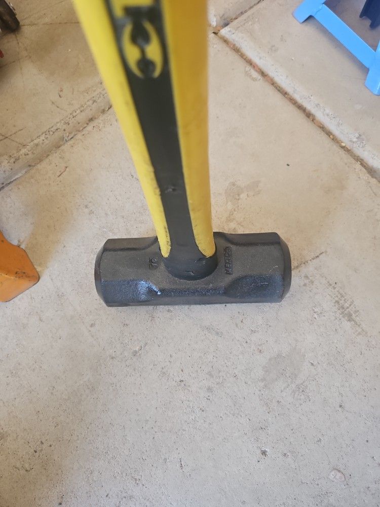 Sledge Hammer 16 Lbs Fiberglass Handle, Perfect Excellent Condition, E MESA