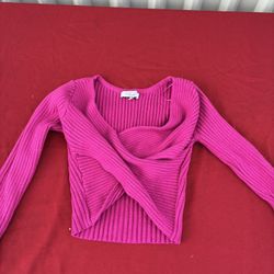 Long Sleeve / Crop Sweater