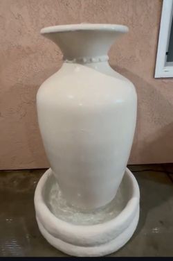 4ft Water fountain