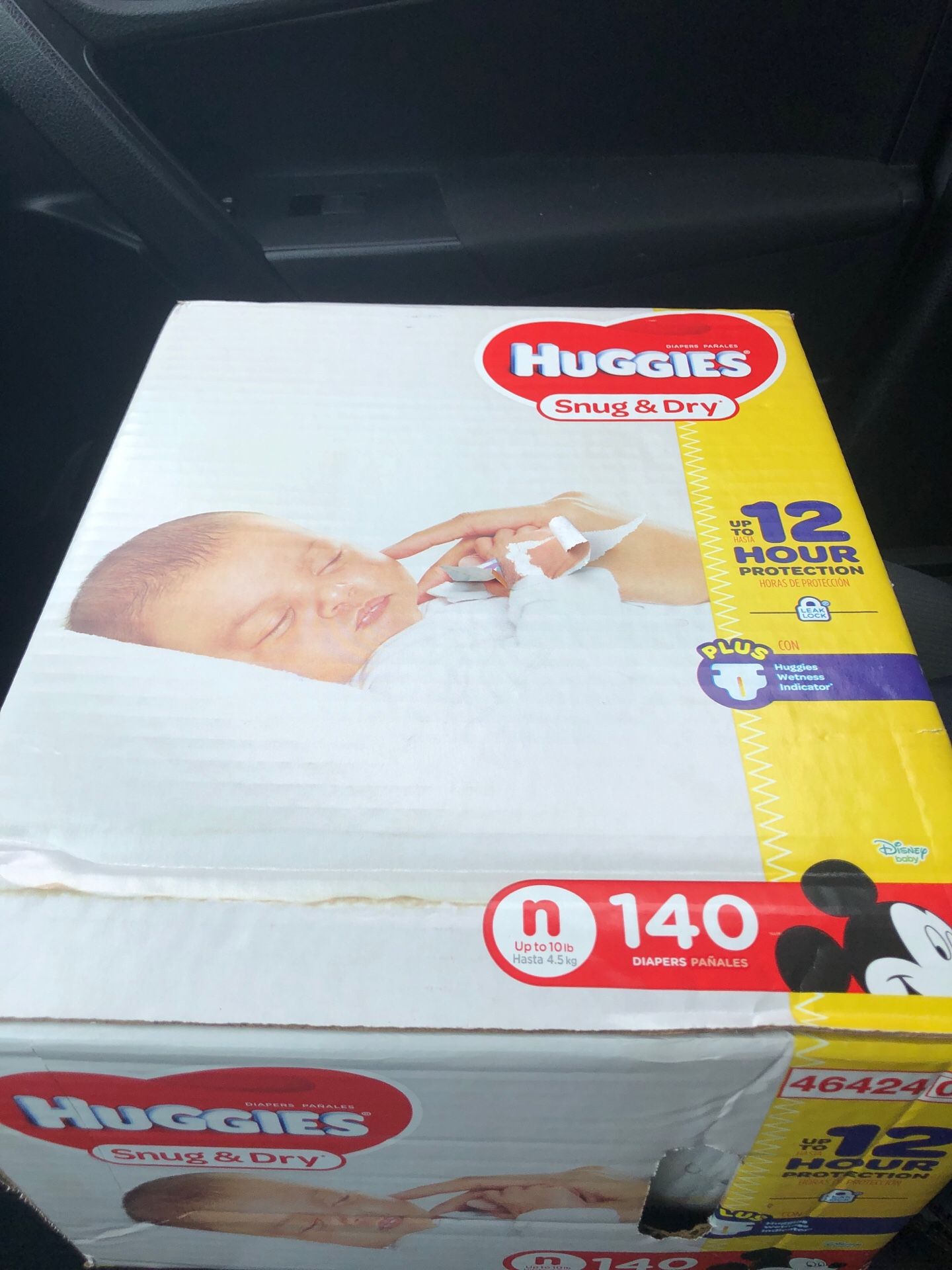 Huggies diapers new born 140 count