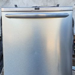Frigidaire Gallery Stainless Steel Dishwasher