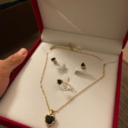 Necklace set