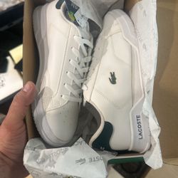 Lacoste 40$ Size 6
