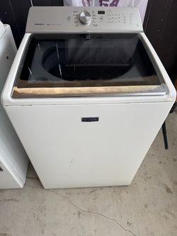 Maytag Bravos XL Top Load Washer