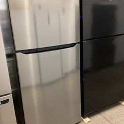 LG 20 cu.ft. Top Freezer Refrigerator