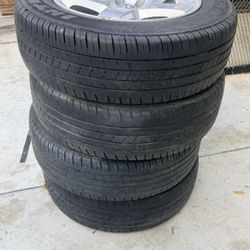 Set of 4 OEM Dodge 17” Wheels & Tires 5x115 215/65R17 Charger 300 Magnum