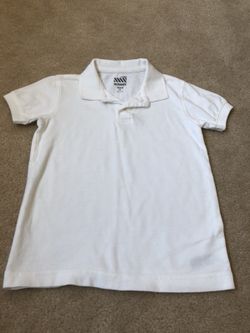 Old Navy shirt. Size 5