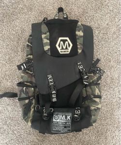 Vintage Camo Backpack – Y2K / Military Style – $25 OBO